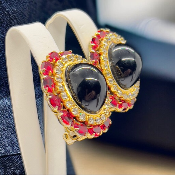 Vintage (MMA) Black Cabochon, Ruby Red & Clear Rhinestone Clip Earrings - Picture 2 of 6